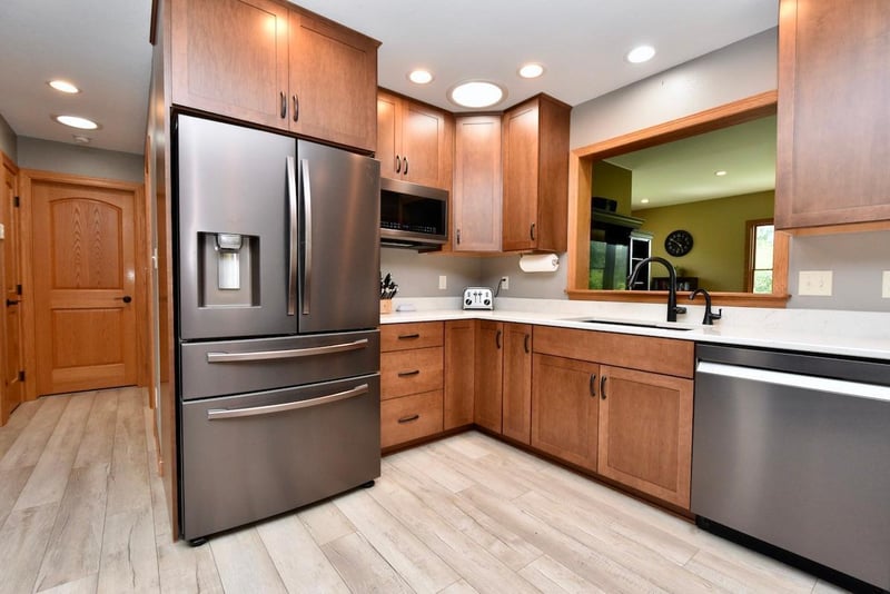 153 Broadway St, Rollingstone, MN 55969