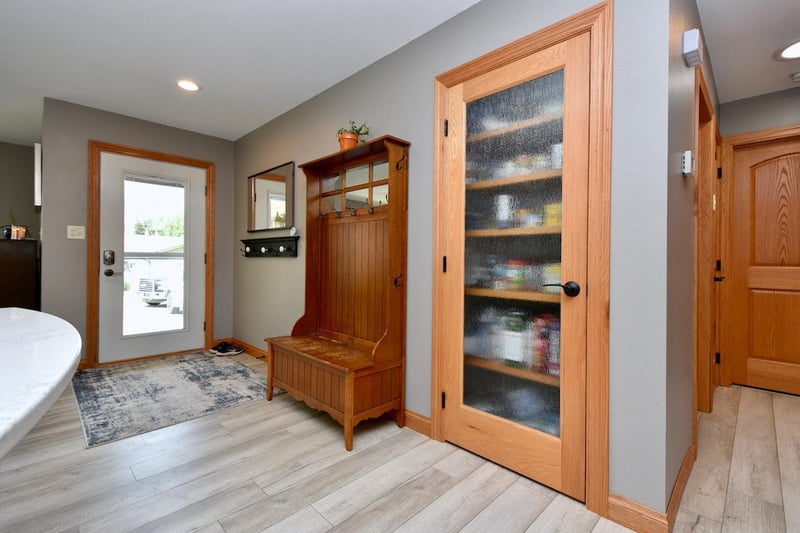 153 Broadway St, Rollingstone, MN 55969