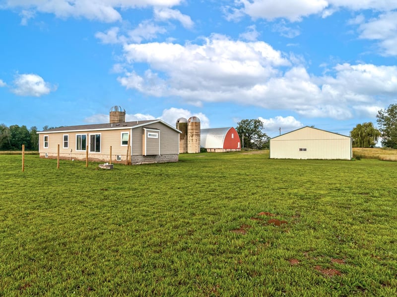 2462 220th St, Cushing, WI 54006