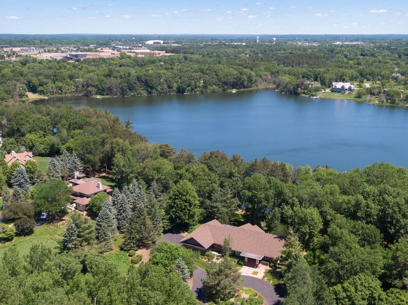 4755 Mcdonald Dr N, Stillwater, MN 55082