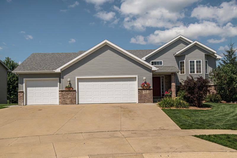 3535 Nebula Ln SW, Rochester, MN 55902