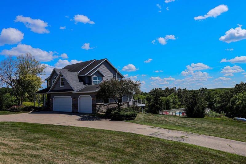26999 680th St, Lake City, MN 55041