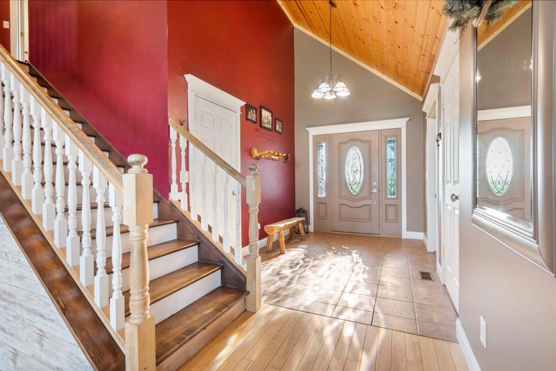 1051 Legend St, Braham, MN 55006