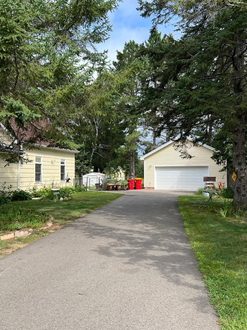 2990 Central St, Jenkins, MN 56474