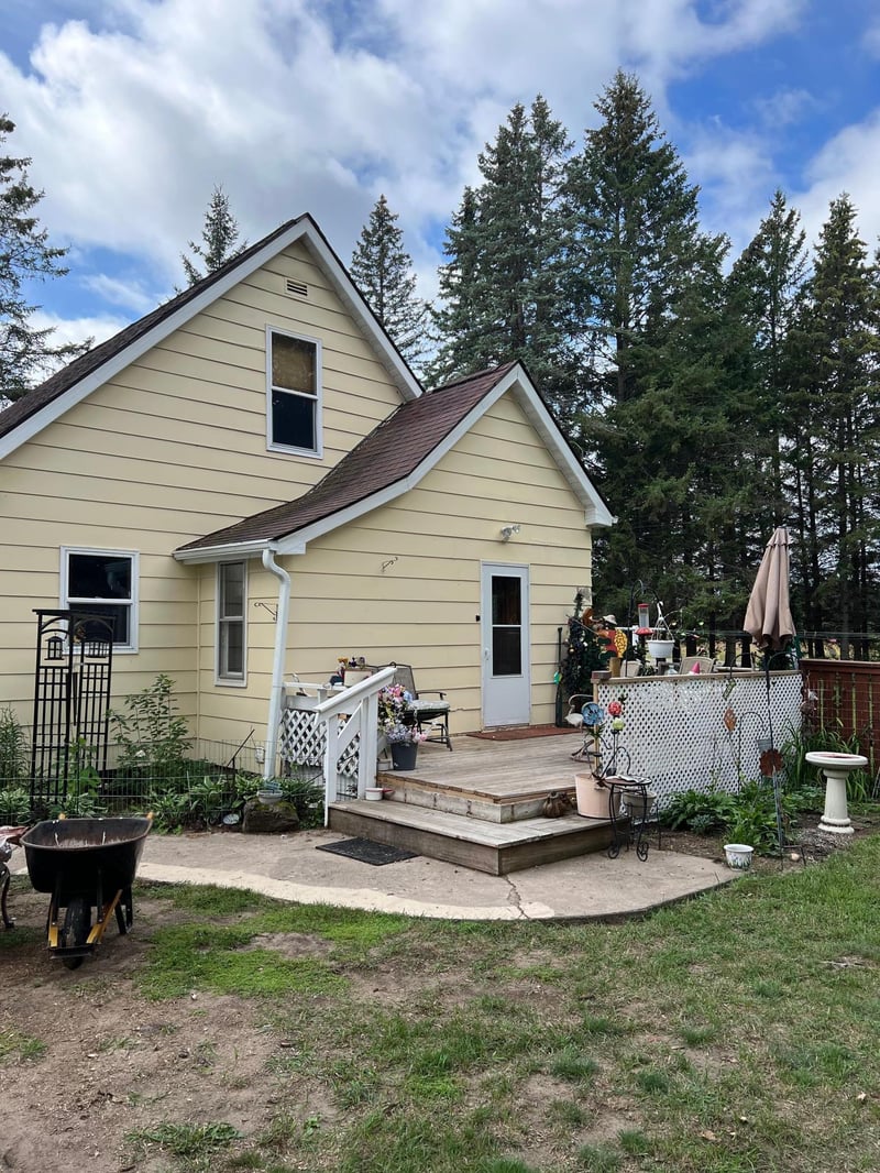 2990 Central St, Jenkins, MN 56474