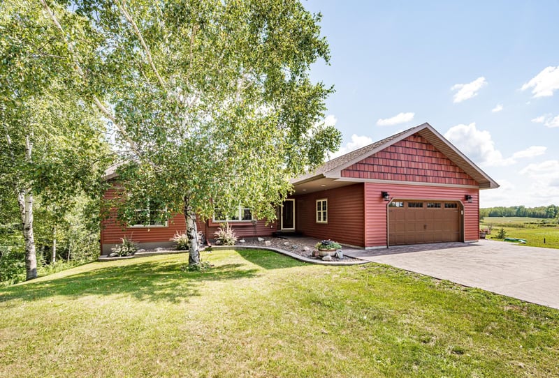 1156 Alcohol Rd, Wrenshall, MN 55797