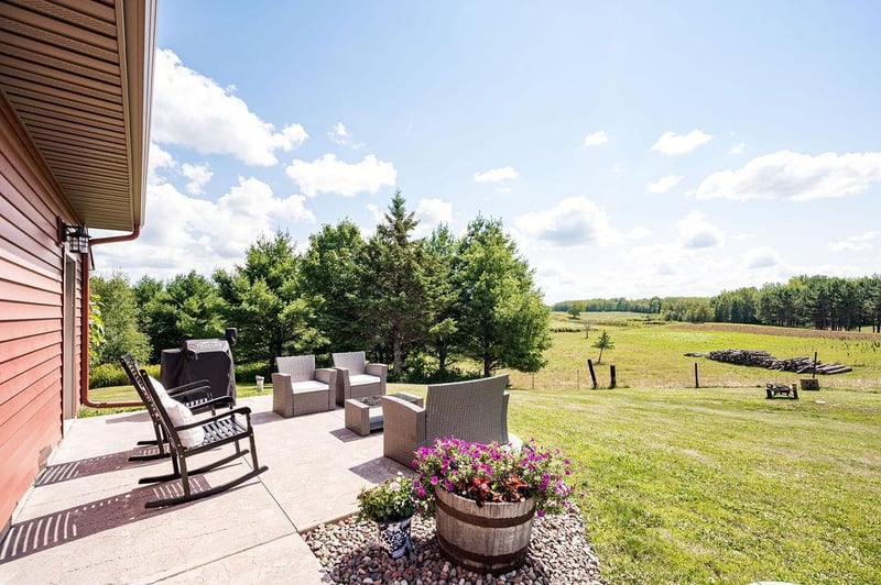 1156 Alcohol Rd, Wrenshall, MN 55797