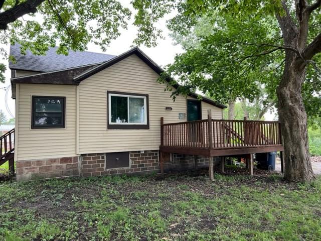 502 Grove St, Minnesota Lake, MN 56068