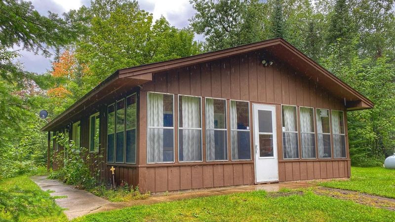 14440 Hart Lake Rd, Goodland, MN 55742
