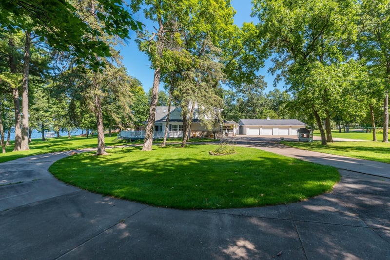 22112 Shady Walk Cir, Deerwood, MN 56444