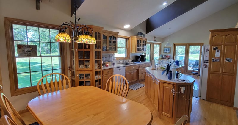 25614 Pleasant Rd, Rockville, MN 56301