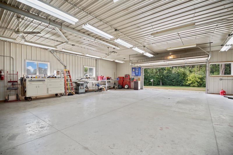 7397 Austin Rd, Claremont, MN 55924