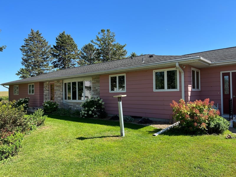 760 100th Ave SE, Murdock, MN 56271