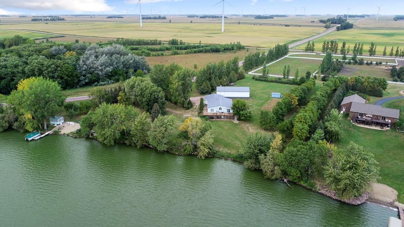 78828 490th Ave, Jackson, MN 56143