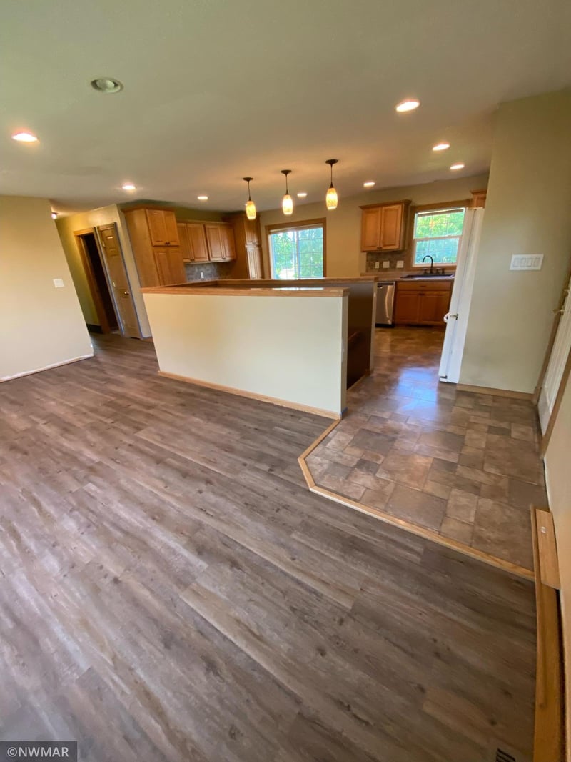 307 Sutton St, Argyle, MN 56713