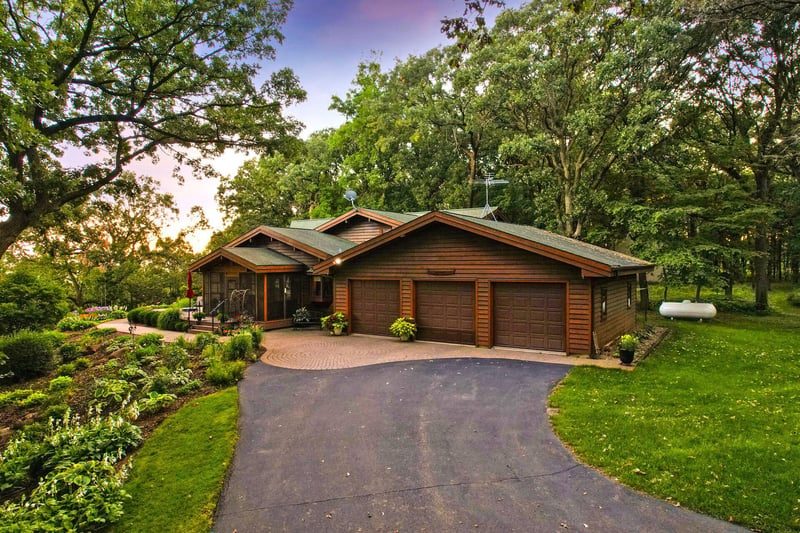 7875 187th St, Belle Plaine, MN 56011