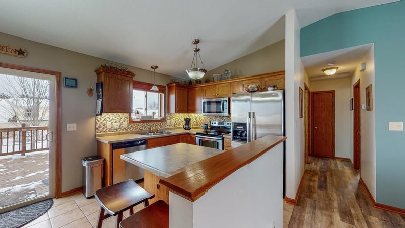 436 Nicholas Ave, Zumbro Falls, MN 55991