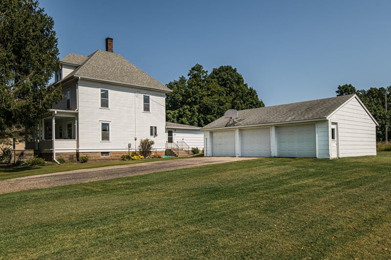 274 1st Ave S, Mazeppa, MN 55956