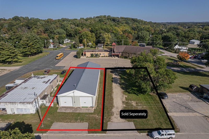 20 N Minnesota Ave, Oronoco, MN 55960