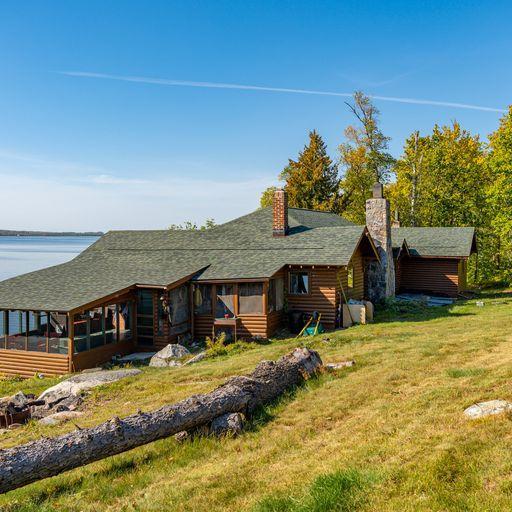 4590 Strand Island, Orr, MN 55771