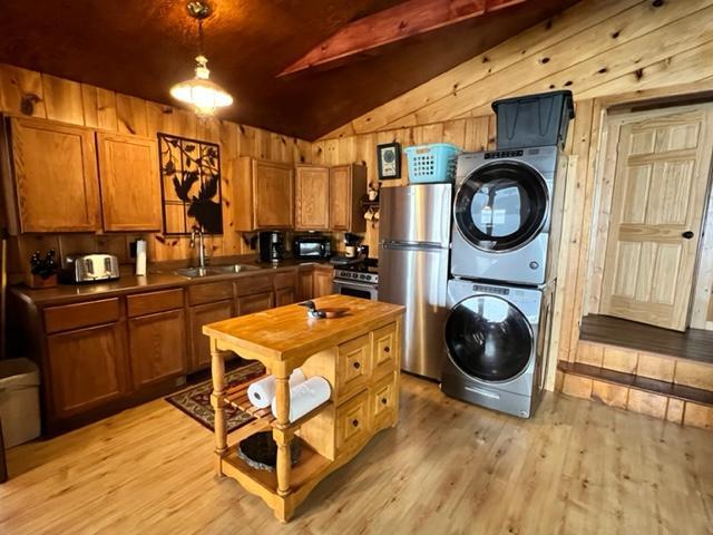 2788 S Echo Trl, Ely, MN 55731