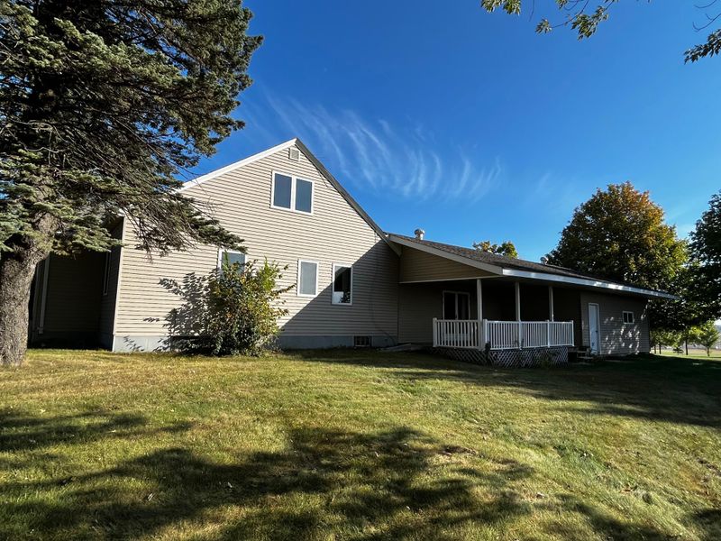 8850 County Road 6 SW, Howard Lake, MN 55349