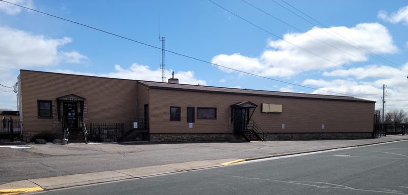 354 Adams St S, Cambridge, MN 55008