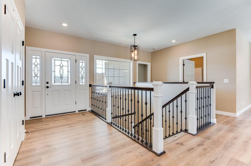 19547 Fox St NW, Oak Grove, MN 55303