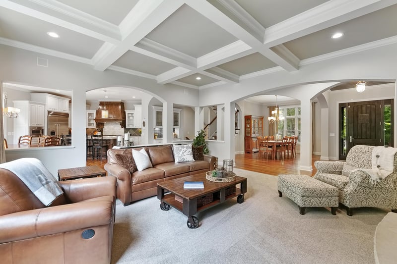 4834 Timber Ridge Cir, Minnetonka, MN 55345