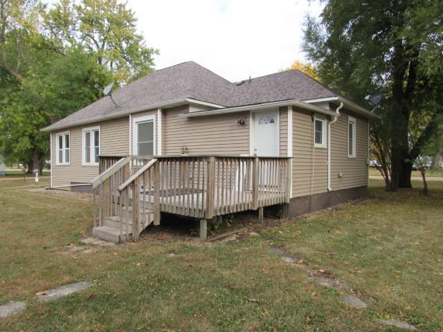 218 N Bishop Ave, Rushmore, MN 56168