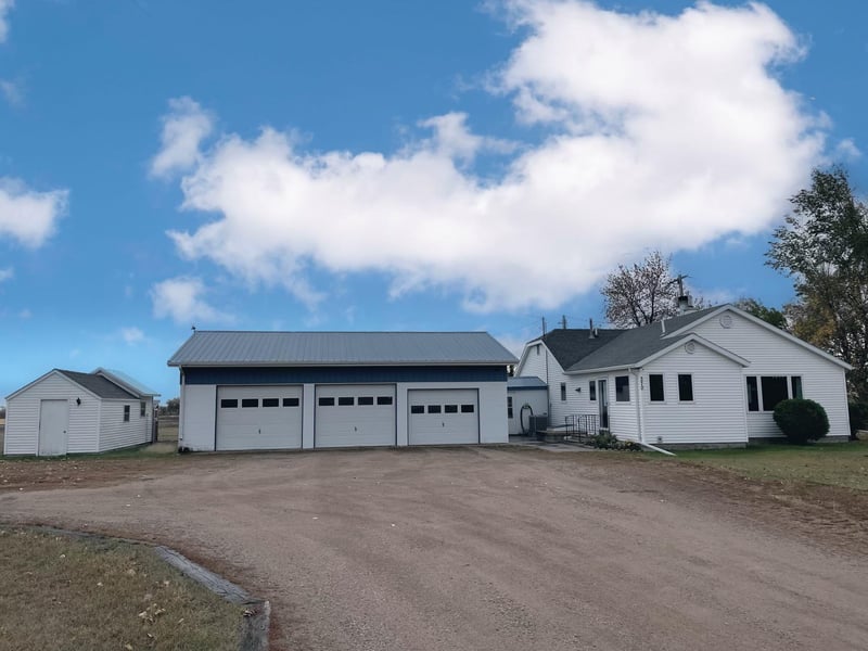 370 Highway 19 S, Vesta, MN 56292