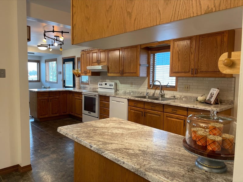370 Highway 19 S, Vesta, MN 56292