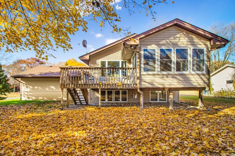 3470 English St, Vadnais Heights, MN 55110