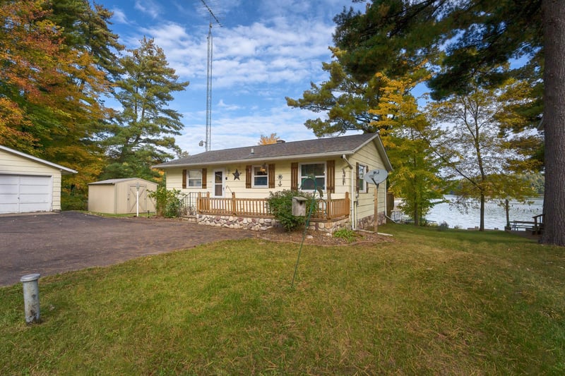 1179 21 3/4 22nd St, Chetek, WI 54728