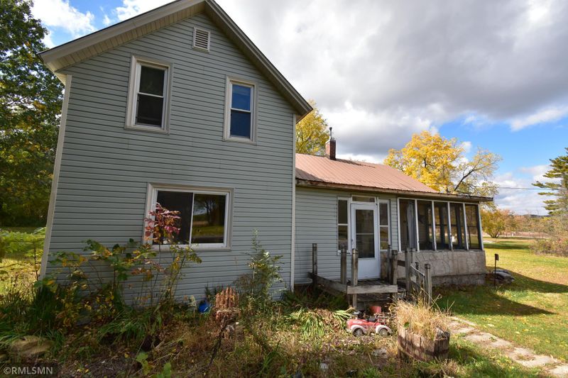 S683 County Road F, Nelson, WI 54756
