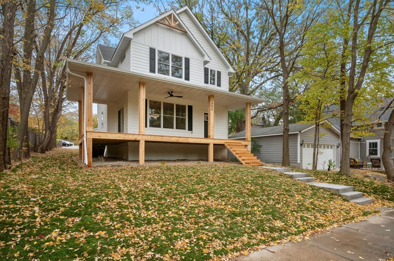 1452 Raymond Ave, Saint Paul, MN 55108