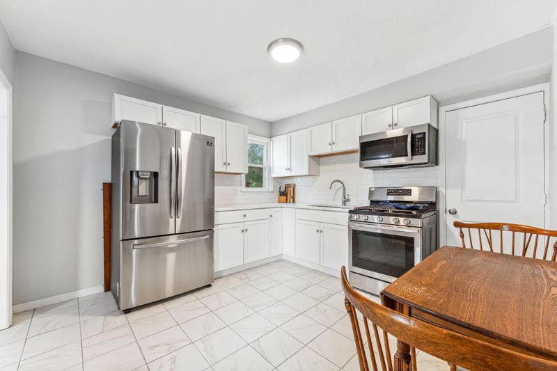 1100 30th Ave N, Minneapolis, MN 55411