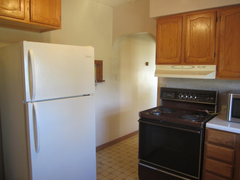 101 West St S, Wood Lake, MN 56297