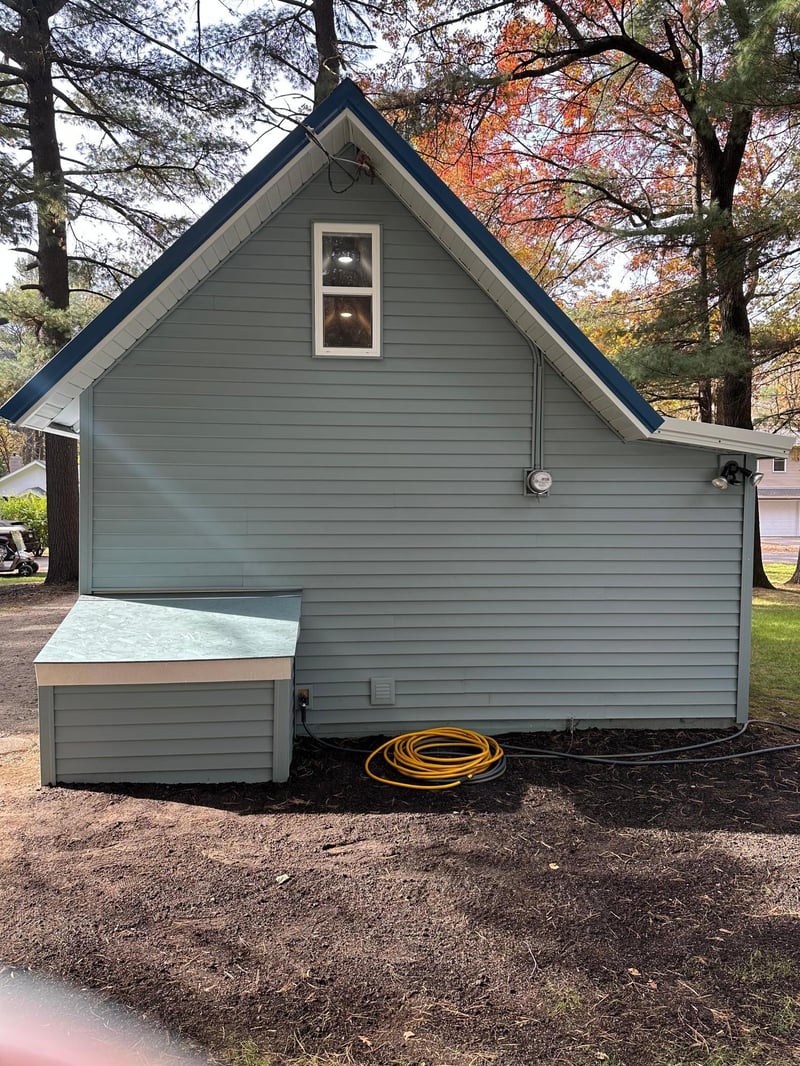 332 Cedar Rd, East Bethel, MN 55092