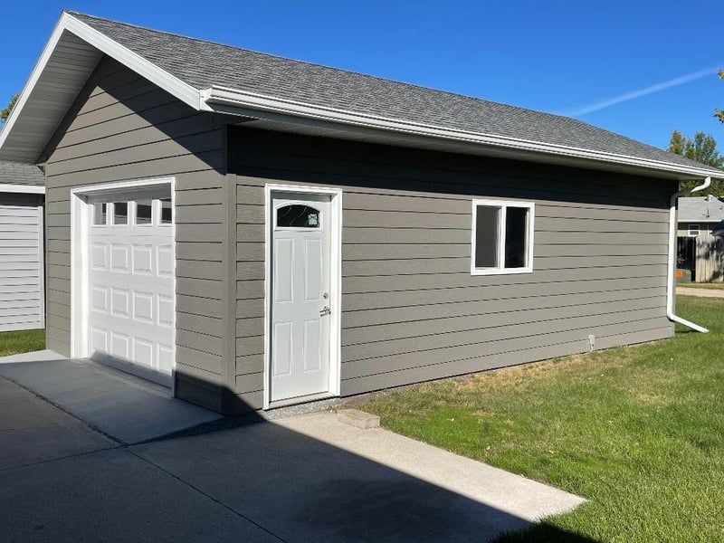 1114 17th St NW, East Grand Forks, MN 56721