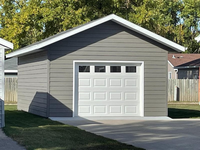 1114 17th St NW, East Grand Forks, MN 56721