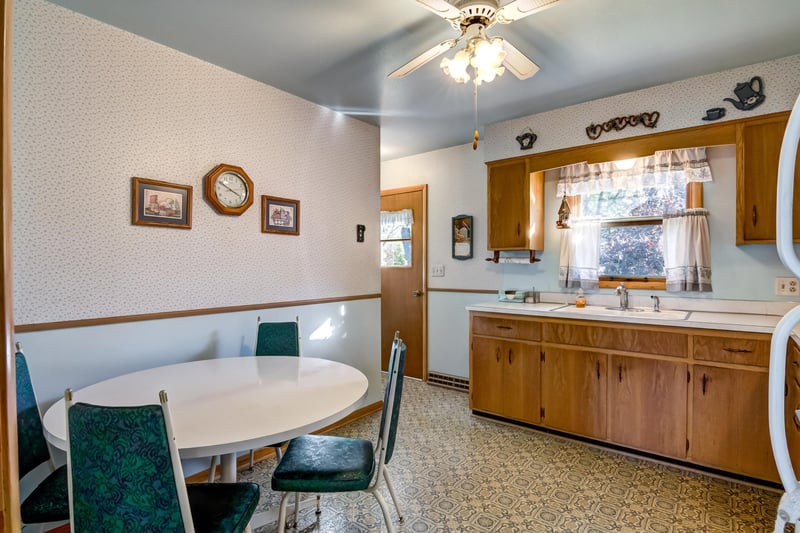 2511 Hayden Ave, Altoona, WI 54720