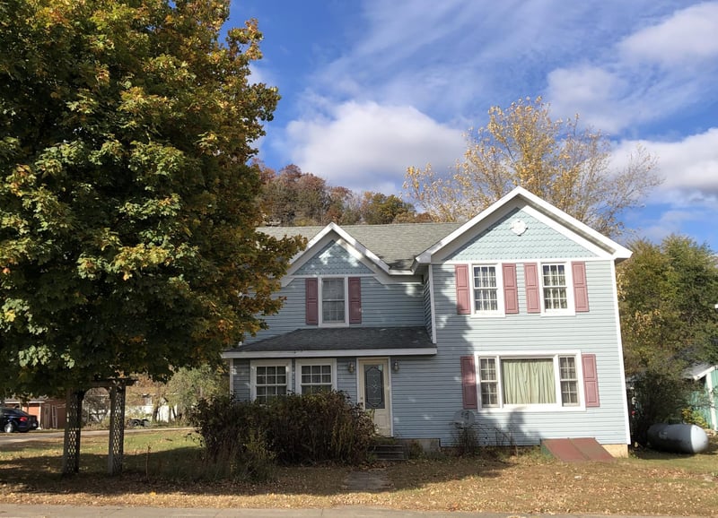500 Walton St, Millville, MN 55957