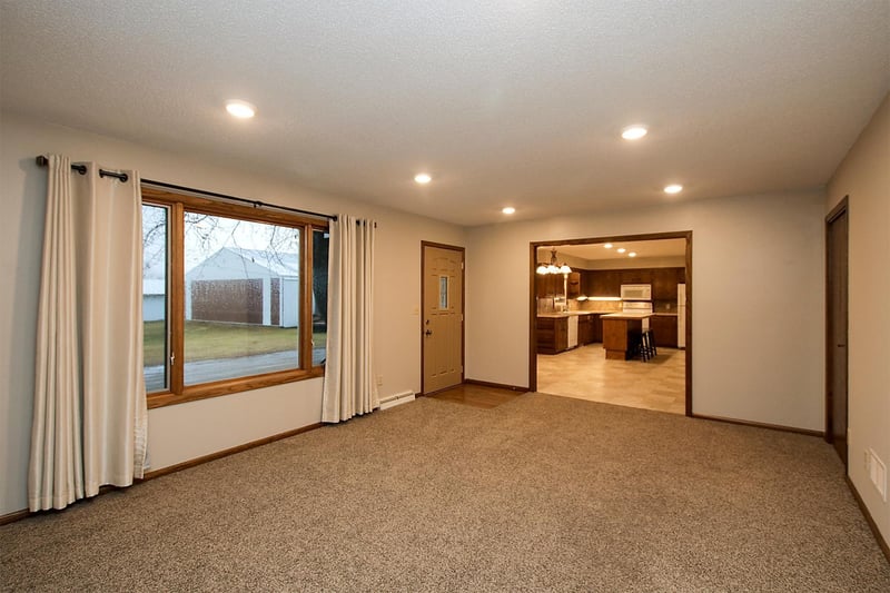 5878 190th St, Lester Prairie, MN 55354
