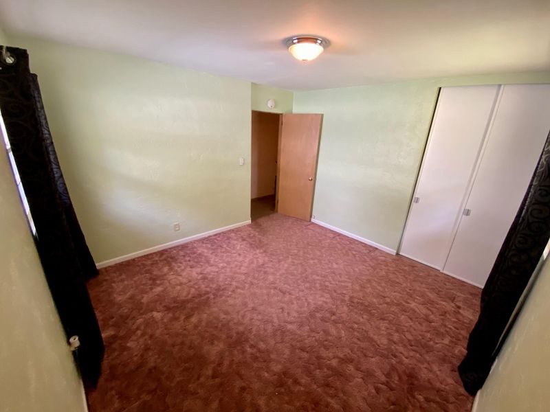 7924 6th St NE, Spring Lake Park, MN 55432