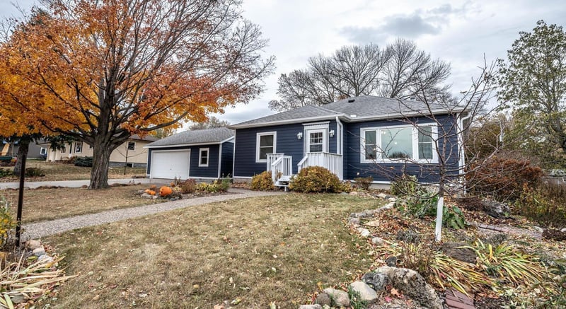 23430 Northfield Blvd, Hampton, MN 55031