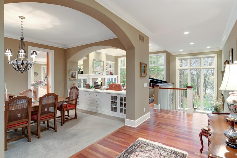 1405 Bridgewater Rd, Golden Valley, MN 55422