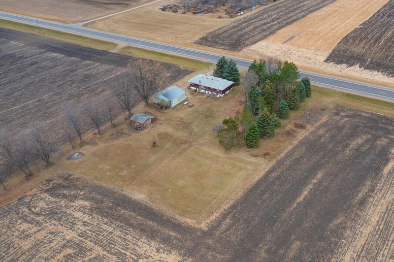 2785 County Road 33, Mayer, MN 55360