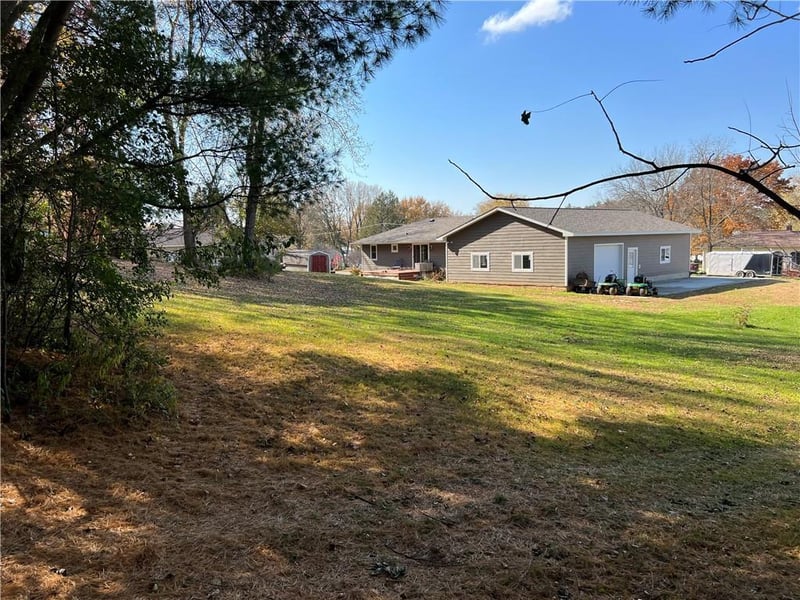 314 Bluff Ave N, Prairie Farm, WI 54762