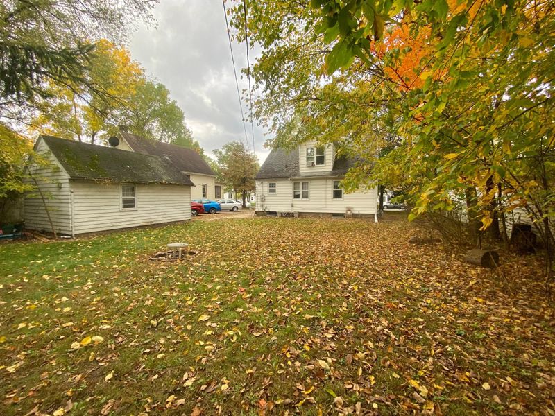 1110 7th St E, Menomonie, WI 54751